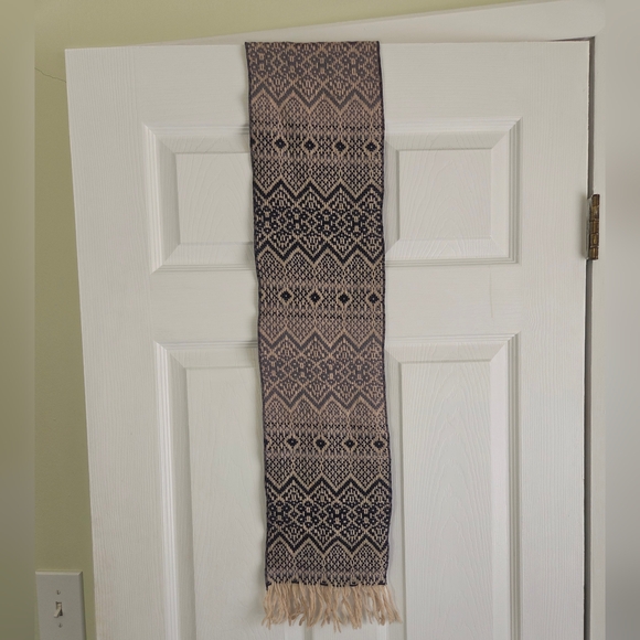Vintage ✨️ Amana Woolen Mills Men\'s Wool Geometric Patterned Scarf